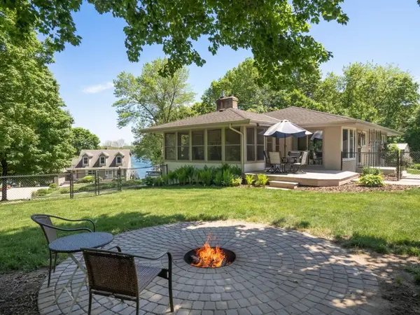 6416 Crofoot AVE NW, Maple Lake, MN 55358