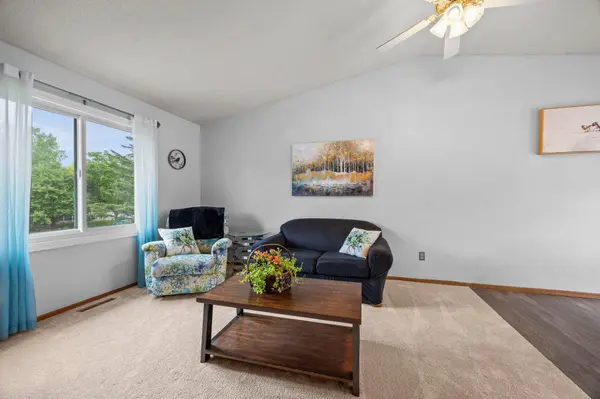 6901 110th AVE N, Champlin, MN 55316