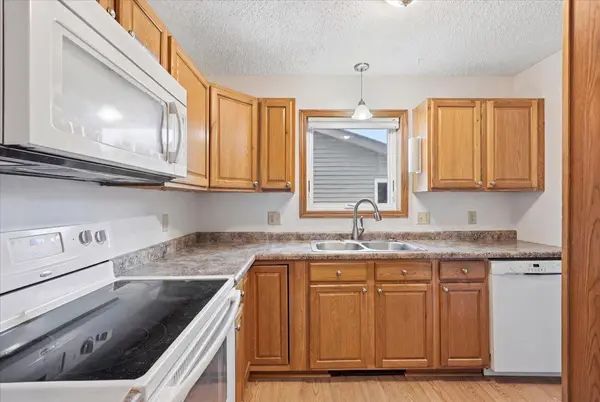 359 Odanah AVE #1C, New Richmond, WI 54017