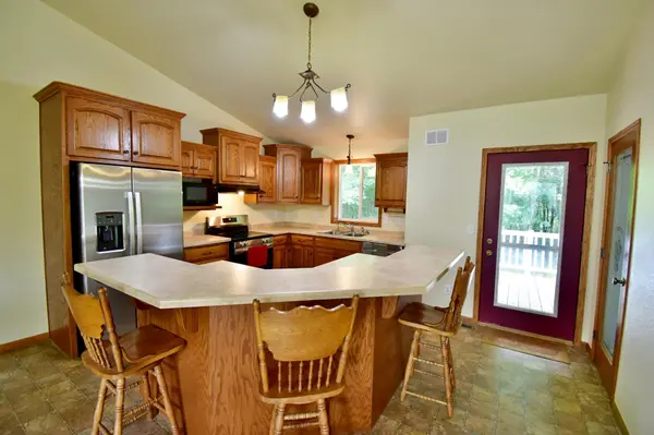 8967 165th AVE SE, Becker, MN 55308