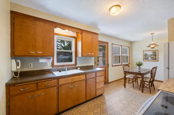 9508 Oliver AVE N, Brooklyn Park, MN 55444