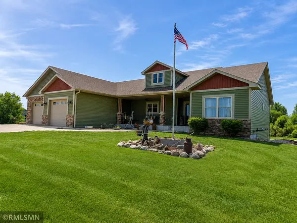 30062 Ashby CT, Northfield, MN 55057
