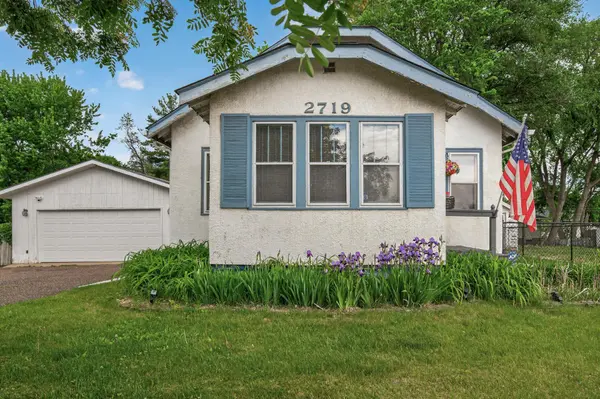 2719 16th AVE E, North Saint Paul, MN 55109
