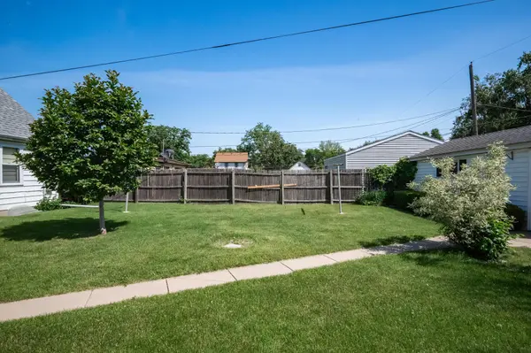 5737 34th AVE S, Minneapolis, MN 55417