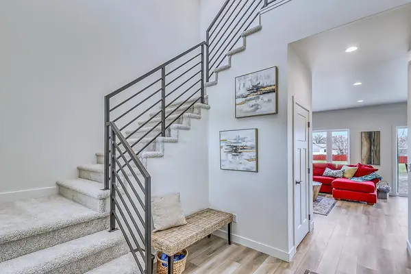 864 Harvest CIR, Horace, ND 58047