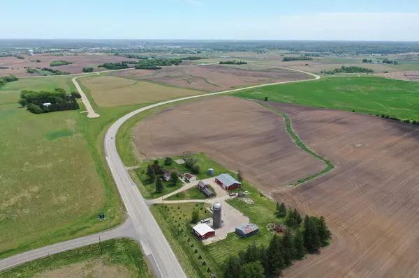 6722 Valleyhigh RD NW, Byron, MN 55920