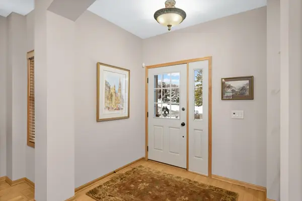 6460 Ivy WAY, Edina, MN 55436