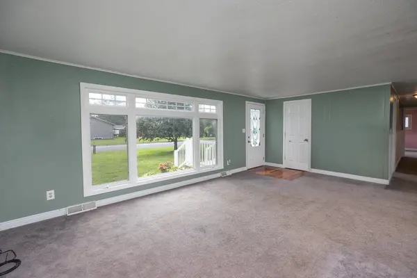 409 3rd ST NE, Grand Meadow, MN 55936