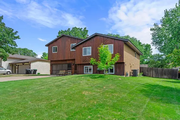260 107th LN NW, Coon Rapids, MN 55448