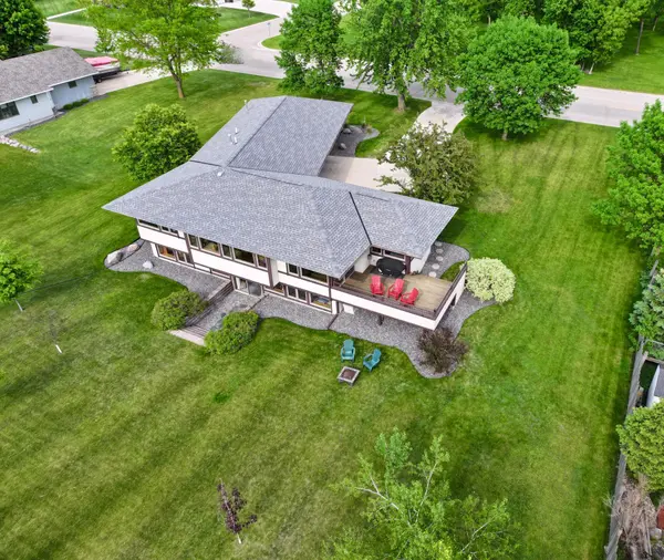 2600 15th ST SW, Willmar, MN 56201