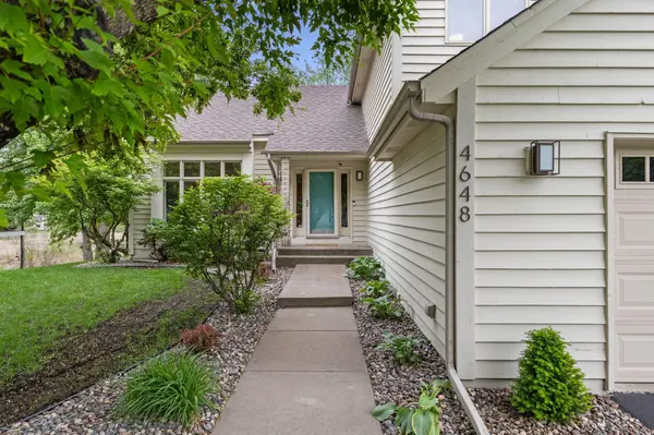 4648 Allendale DR, White Bear Lake, MN 55127