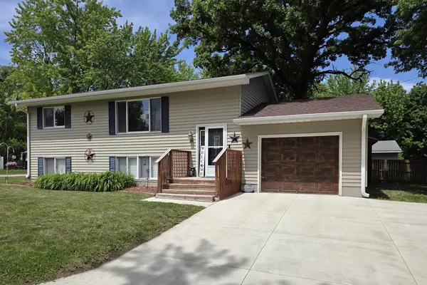 301 SE Fremont ST, Brownsdale, MN 55918