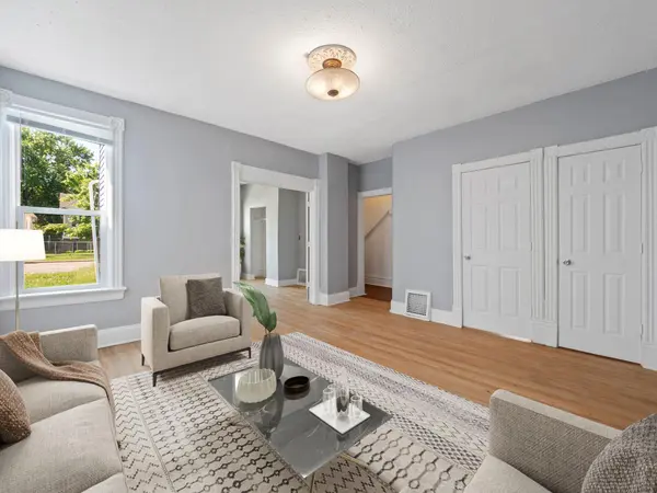 937 Thomas AVE, Saint Paul, MN 55104