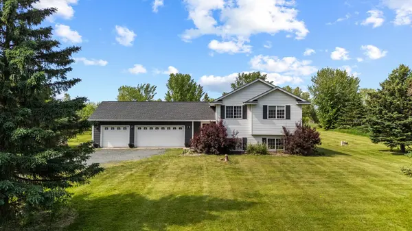 1418 130th AVE, New Richmond, WI 54017
