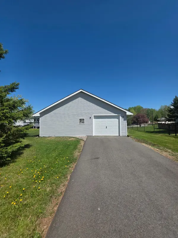908 Trailview ST, Bovey, MN 55709