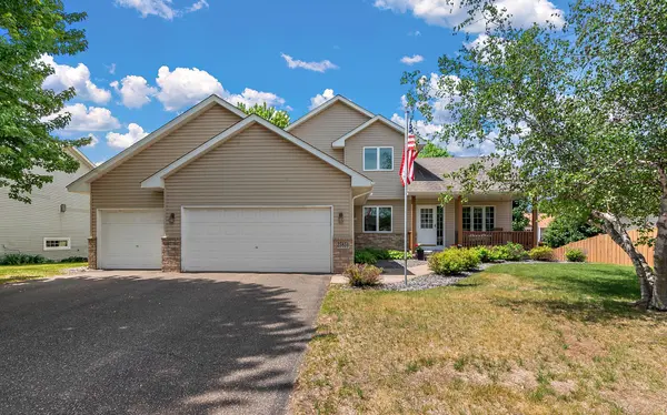 25854 18th ST W, Zimmerman, MN 55398