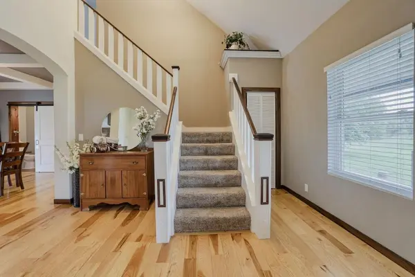706 County Road H, New Richmond, WI 54017