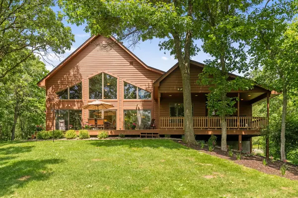 1527 Heron LN, Somerset, WI 54025