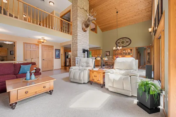 1527 Heron LN, Somerset, WI 54025