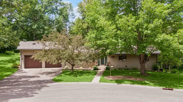 11130 20th Street CT N, Lake Elmo, MN 55042