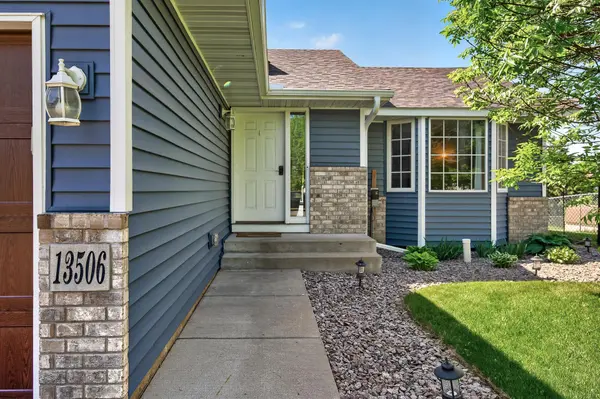 13506 2nd AVE S, Zimmerman, MN 55398