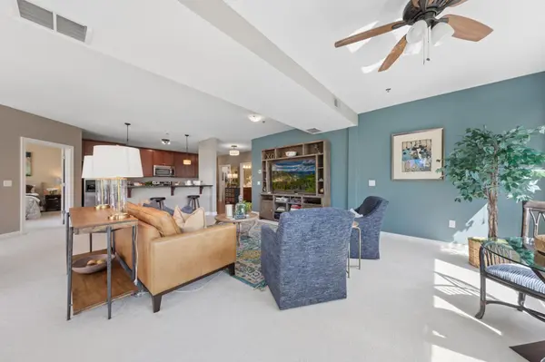2670 Kelley Pkwy #112, Long Lake, MN 55356