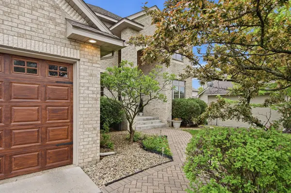 7128 Terraceview LN N, Maple Grove, MN 55311