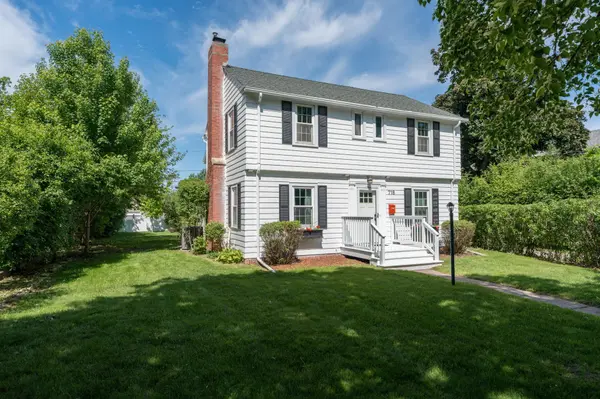718 Baker AVE, Mankato, MN 56001