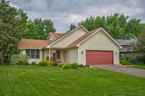 1400 Highland RD, Stillwater, MN 55082