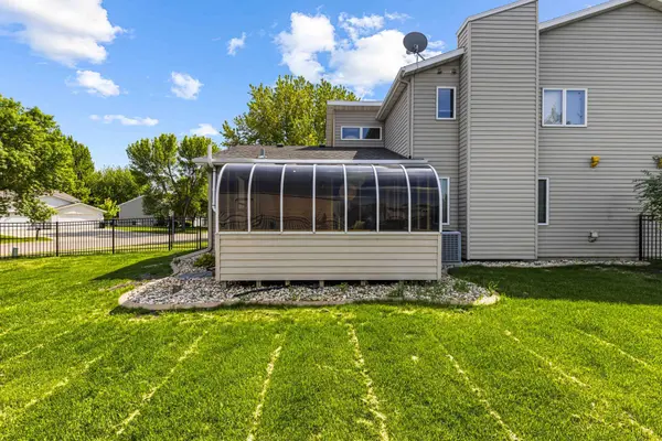 1469 12th Street CT, West Fargo, ND 58078
