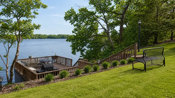 48130 Flicker LN, Ottertail, MN 56571
