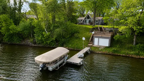 48130 Flicker LN, Ottertail, MN 56571