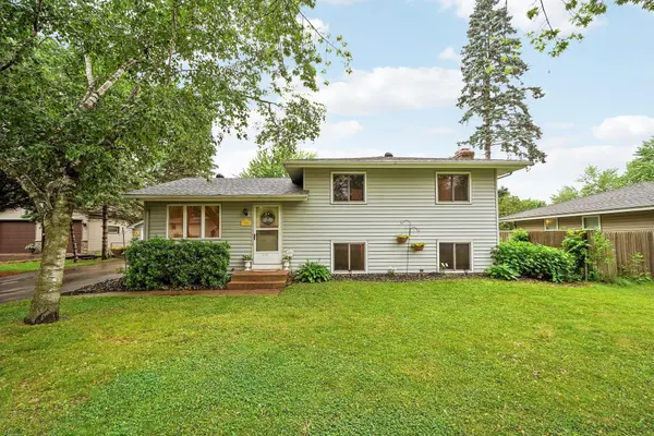 3431 Emerald DR, White Bear Lake, MN 55110