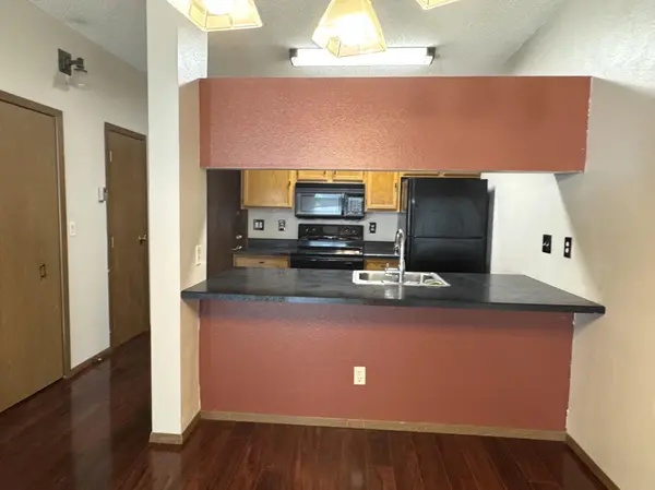 1507 34 1/2 AVE S, Fargo, ND 58104
