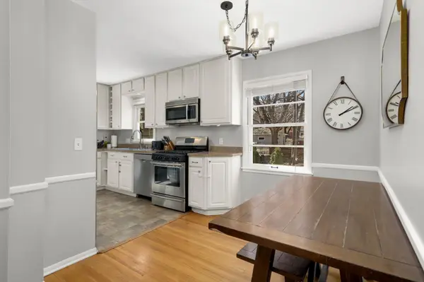 2712 Hampshire AVE S, Saint Louis Park, MN 55426