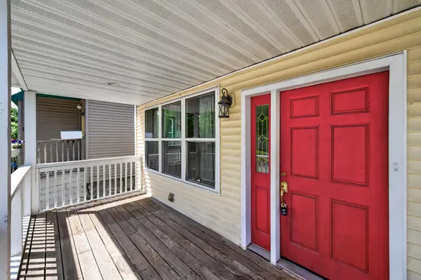 869 Desoto ST, Saint Paul, MN 55130