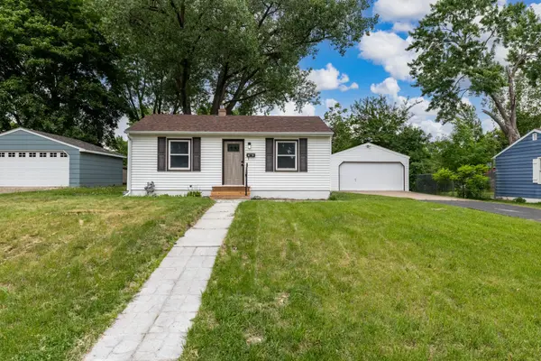 8325 3rd AVE S, Bloomington, MN 55420