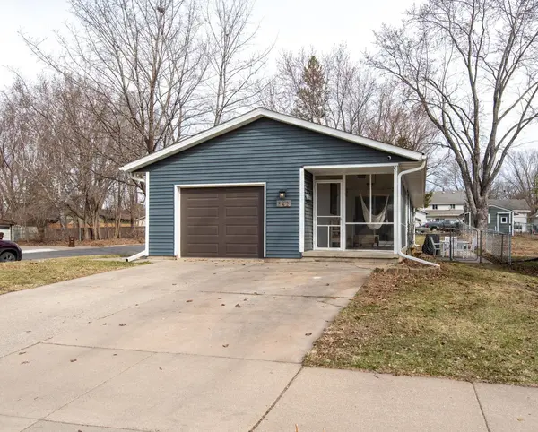 842 4th ST W, Hastings, MN 55033