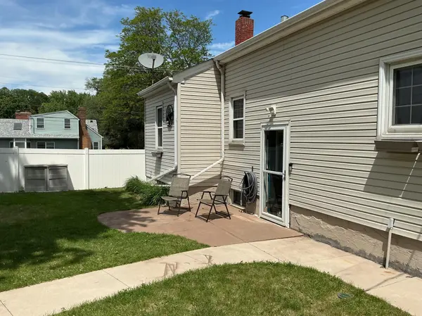 202 19th AVE S, South Saint Paul, MN 55075