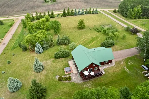 4498 Avery RD, Burtrum, MN 56318