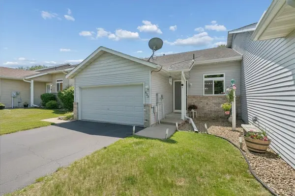 623 35th ST W, Hastings, MN 55033