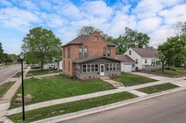 403 Pine ST S, Sauk Centre, MN 56378