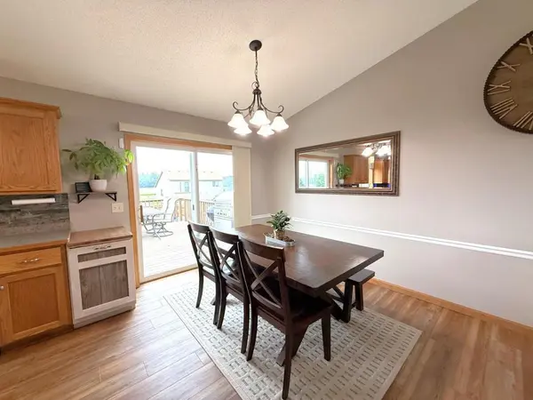 1503 Park View LN NE, Sauk Rapids, MN 56379