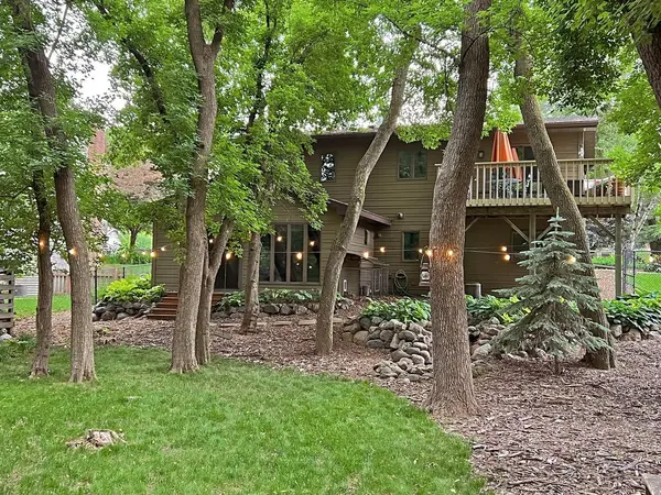 7444 Boyd AVE, Inver Grove Heights, MN 55076