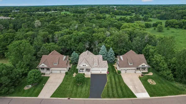 1719 140th AVE NE, Ham Lake, MN 55304
