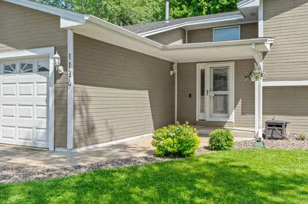 1136 Minnesota ST S, Shakopee, MN 55379