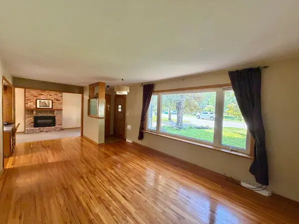 8243 Thomas AVE S, Bloomington, MN 55431