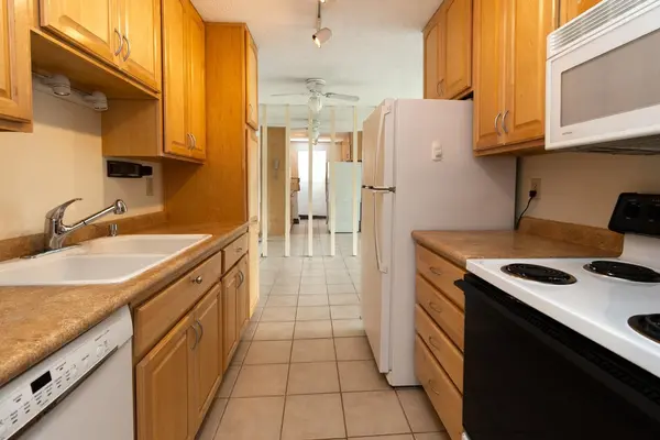 3431 Kent ST #815, Shoreview, MN 55126