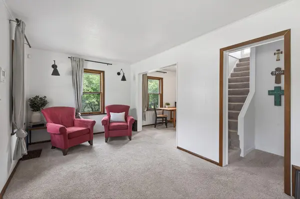 1406 Division ST, Hopkins, MN 55343