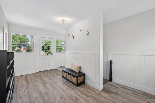 1406 Division ST, Hopkins, MN 55343
